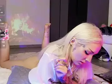 necroblonde from stripchat