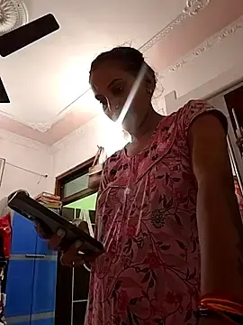 Stripchat Nude Webcam of Sexy-Kajal2