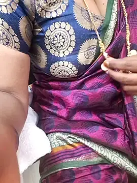 Stripchat Sex Chat of Tamil_Ammani