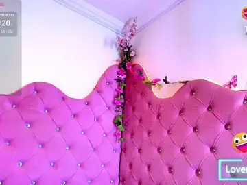 Stripchat Live Sex of Sheilly_brown