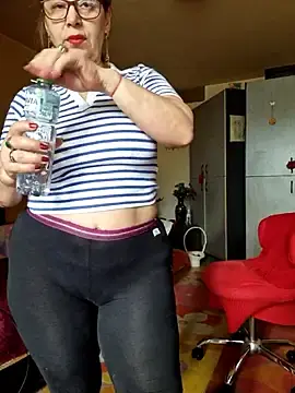 Stripchat Live Sex Cam of Love_Tina_Forever