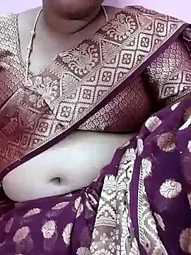 Stripchat Sex Cam of Tamil_Hot_Kulfi