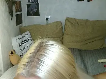 Stripchat Adult Video Chat of -GoldenGirl-