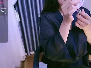 Stripchat Free Porn Cam of Lu_Ly22