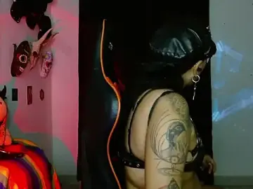 Stripchat Free Porn Cam of LilithSharon