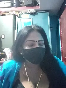Stripchat Best Webcam of maniisha
