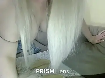 Snow_XWhite from stripchat
