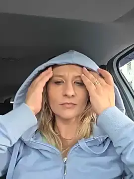 Stripchat Live Sex of KaylinJan