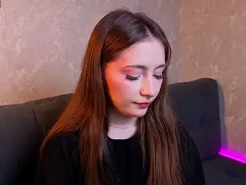 Stripchat Live Sex Cam of LunariaLive
