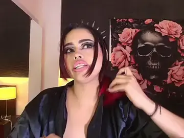 Stripchat Free Porn Cam of EvaaFoxxy1