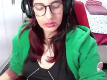 Stripchat Best live sex cam show of ManuEscarlate13