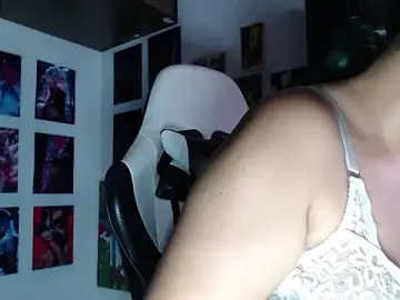 Stripchat Sex Chat of gigiqueen_18