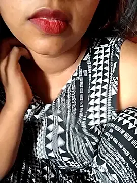 Stripchat Best Webcam of Sexy_Divya__