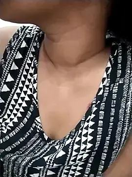 Stripchat Adult Webcams of Sexy_Divya__