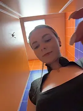 Stripchat Adult Webcam of Ttixmila