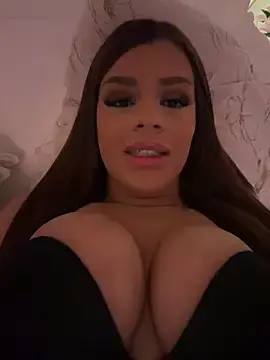 BellaaVixen from stripchat