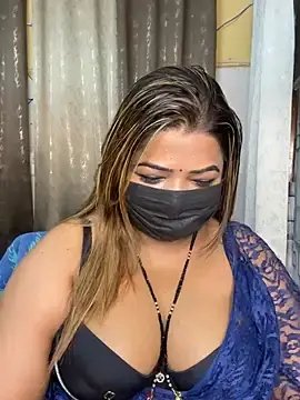 Oh-Monika87 from stripchat