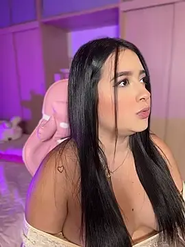 Stripchat Live Sex of Emiily_Moore1