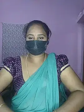 Stripchat Adult Webcams of Tamil_devagi