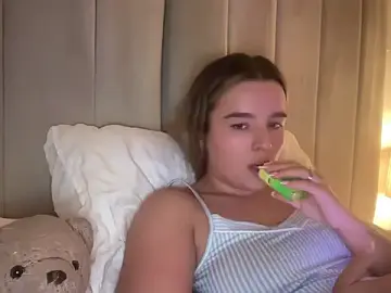 maisiesmithx from stripchat