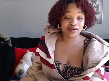 Stripchat Sex Chat of CREAMYCUPCAKExxx