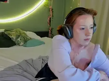 Stripchat Live Porn of Maya_foxy