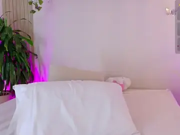 Stripchat Watch Live Sex Cams of emily_bank