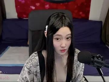 Stripchat Live Porn of hudie_chan