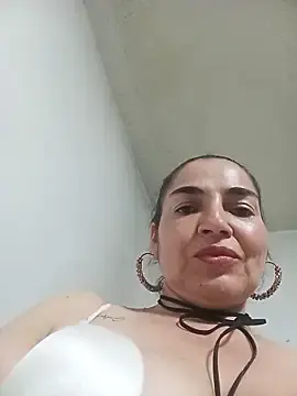 MaryRoze_ from stripchat