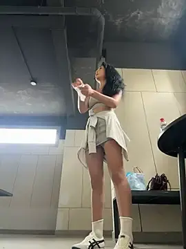 Stripchat Live Sex Cam of so-linger