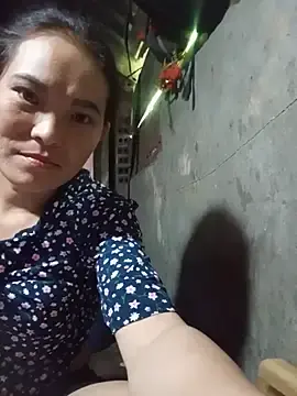 Stripchat Live Sex Cam of Heryy_xx