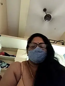 Stripchat Nude Webcam of Luckybb-36