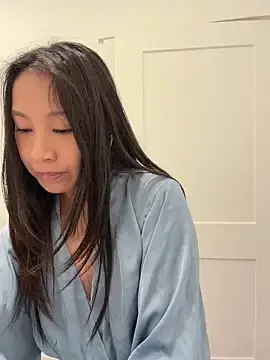 Stripchat Live Sex of petiteTai