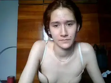 NickiKisinger from stripchat
