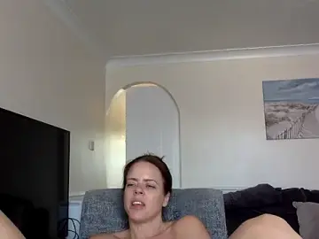 Stripchat Live Sex of ElizabethArden42-