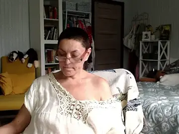 Stripchat Live Sex Cam of BloomingAllure