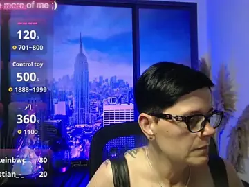 Stripchat Live Porn of ninarandmann