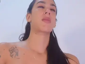 Stripchat Adult Webcam of ZOETTAYLOR