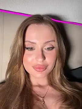 Stripchat Watch Live Sex Cams of Sweet__Milly