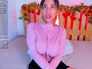 Stripchat Free Porn Cam of dayana_precious
