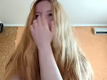 Stripchat Free Porn Cam of KateVibe_01