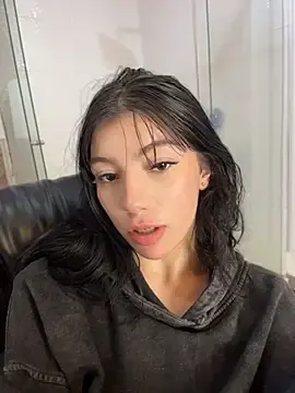 Stripchat Best live sex cam show of Maddison_Foxxx