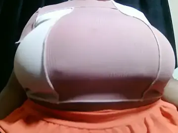 wamie12 from stripchat