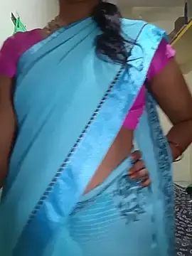 Stripchat Sex Cam of Kavya5500