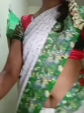 Stripchat Free Live Porn of Kavya5500