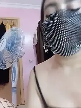 Stripchat Sex Cam of Salimasexy@xh