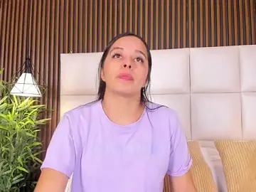 Stripchat Free Porn Cam of Isabella_Coopper