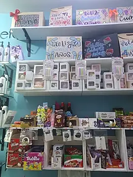 Stripchat Sex Cam of LunaZambrano