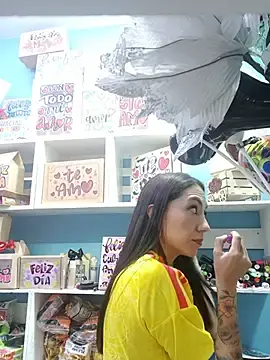 Stripchat Free Live Porn of LunaZambrano