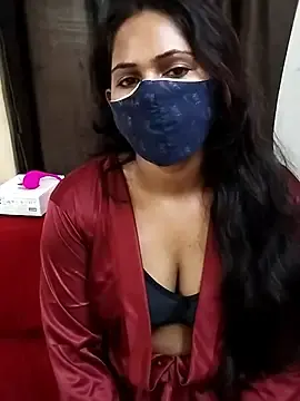 Stripchat Nude Webcam of Roji_bha